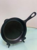 Plate with handle - DH Item 0125