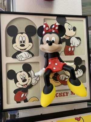 Children wall frame - DH Item 0196