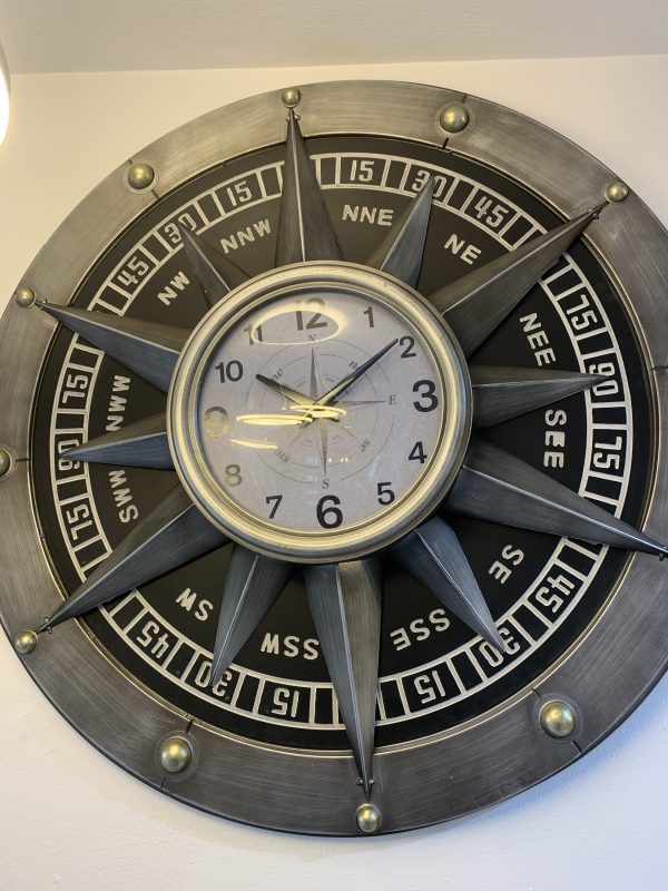 Decor clock - DH item 0327